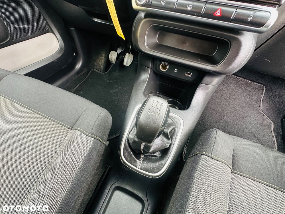 Citroën C3 Pure Tech 82 ELLE - 17