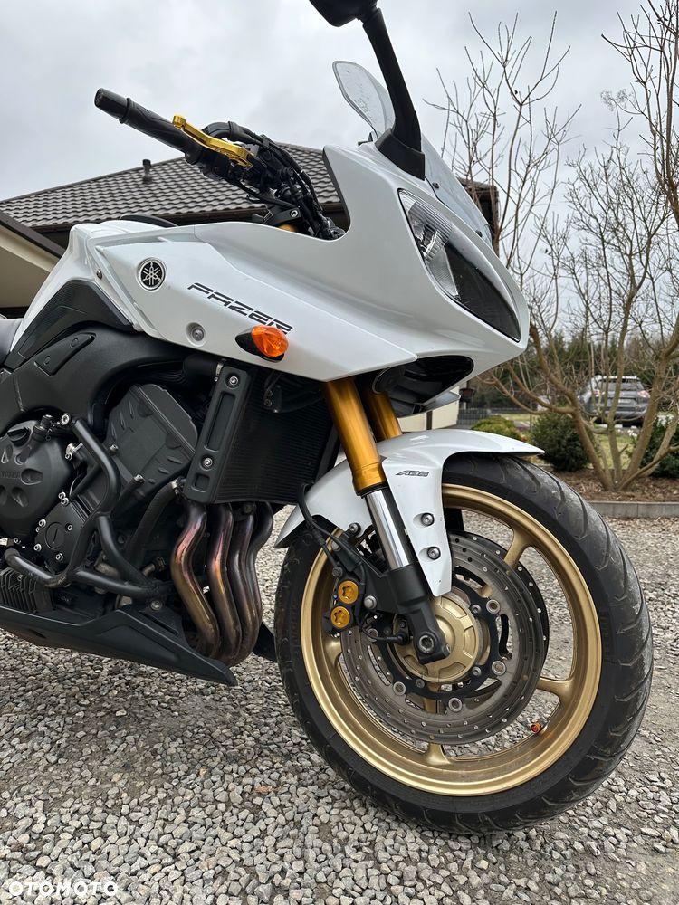 Yamaha FZ8 - 7