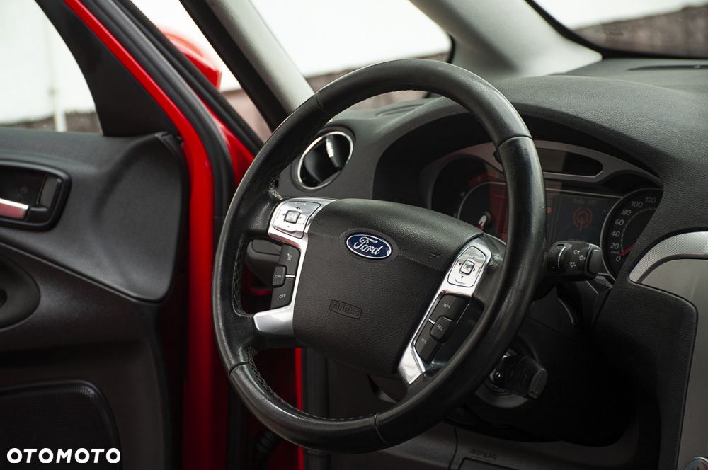 Ford Galaxy 2.0 TDCi Trend - 32