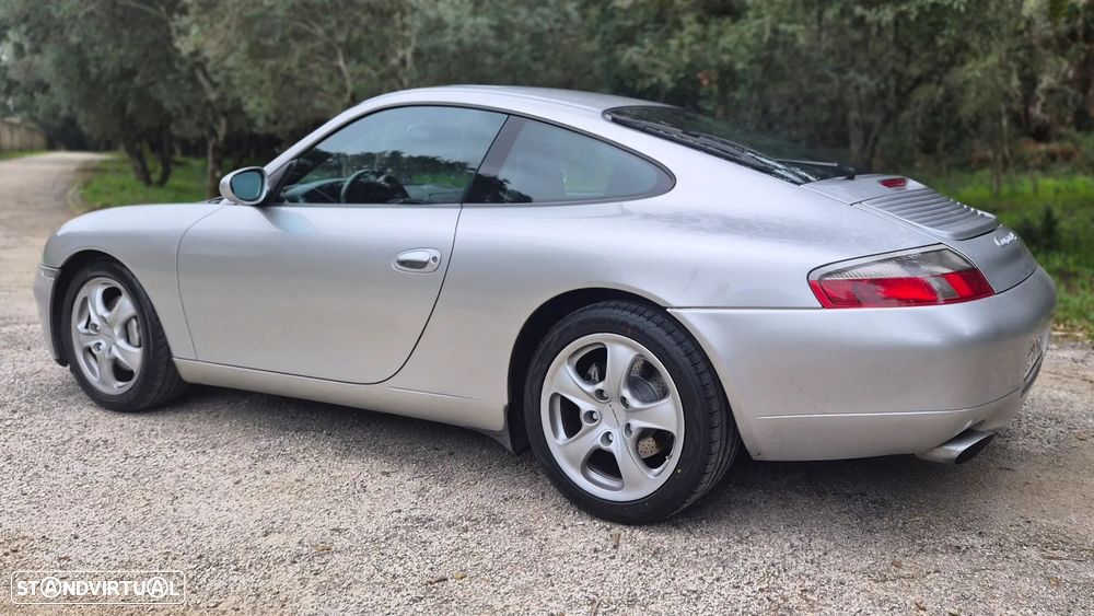 Porsche 911 (996) - 18
