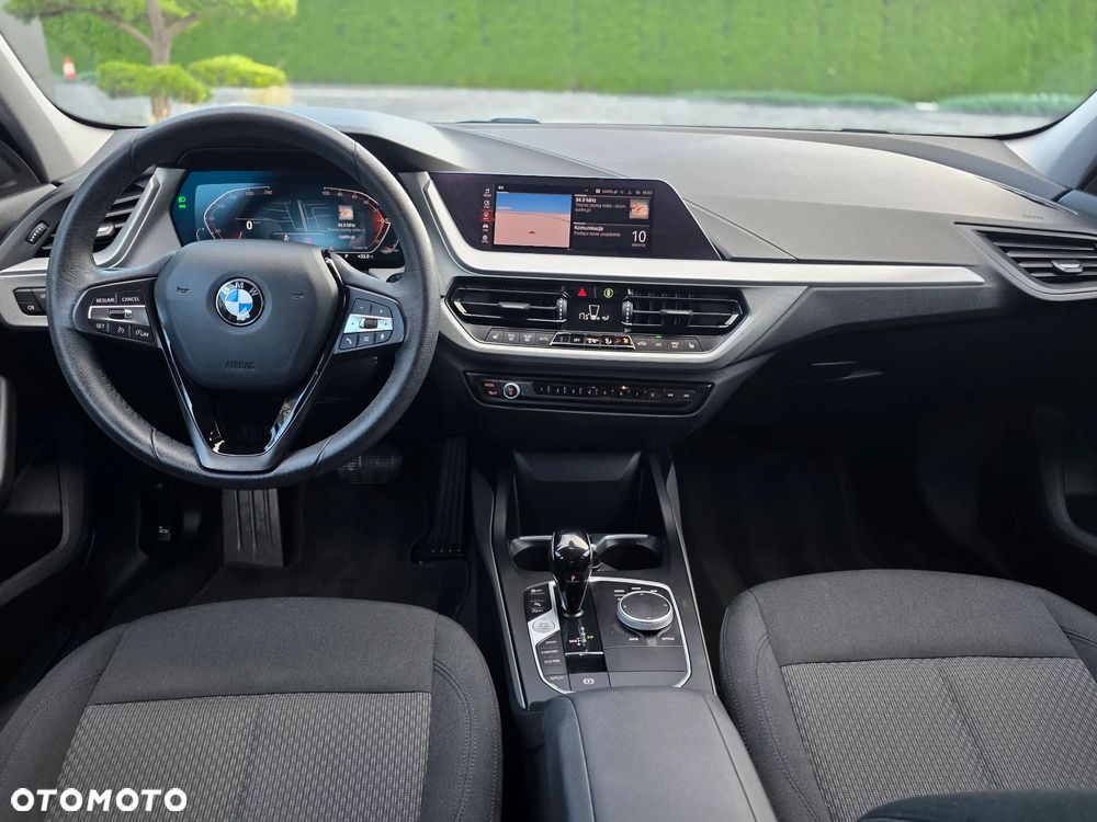 BMW Seria 1 116d Sport Line - 23