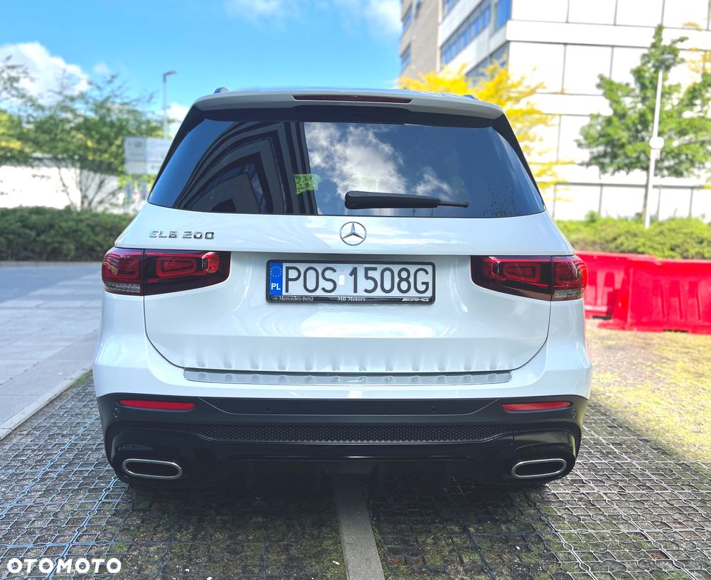 Mercedes-Benz GLB 200 AMG Line 7G-DCT - 6