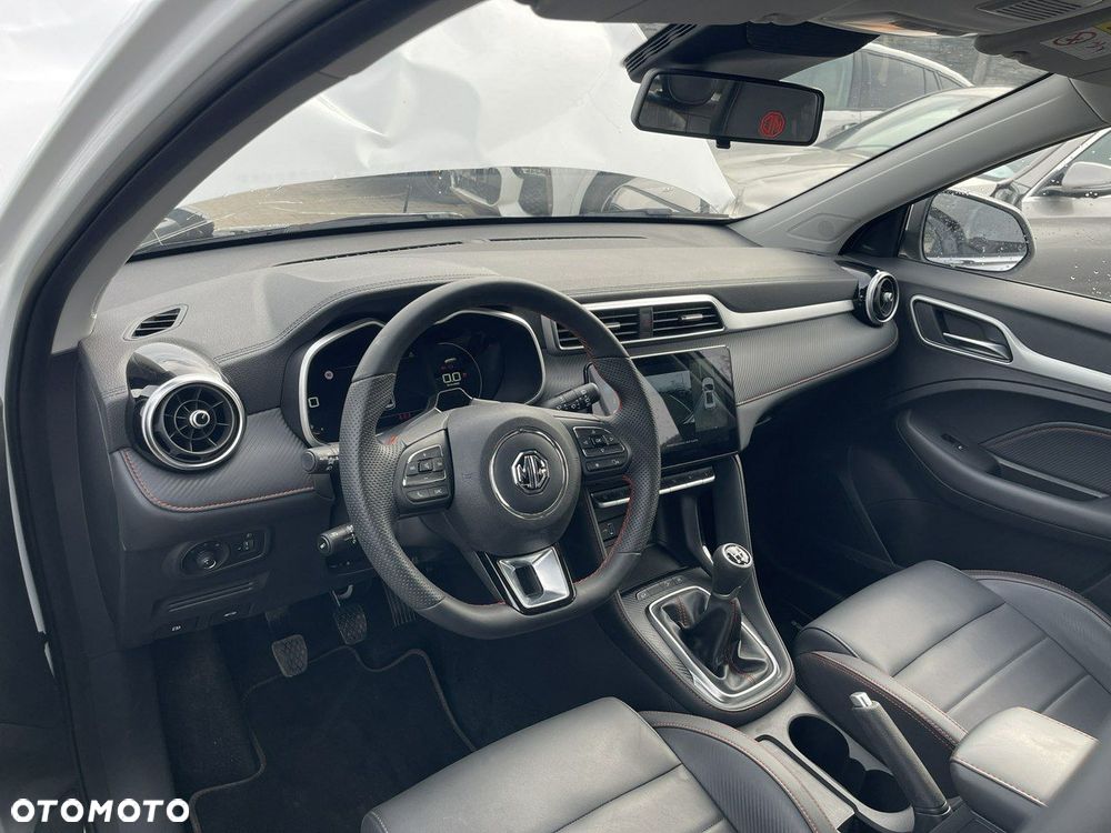 MG ZS 1.5 VTi-Tech Exclusive - 9