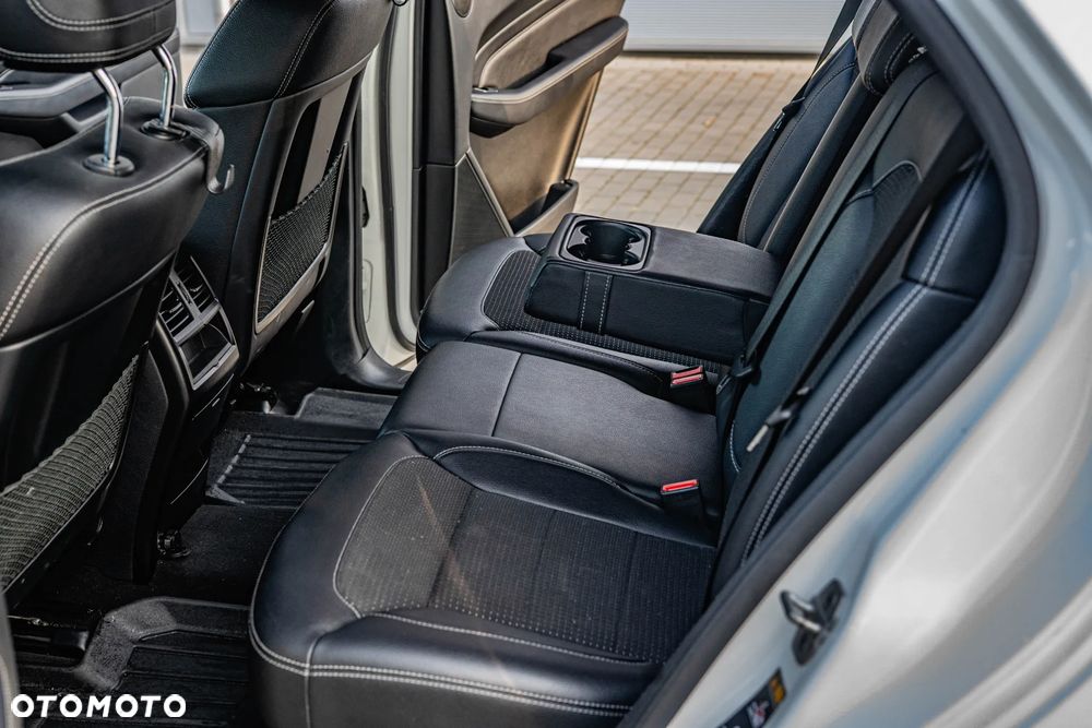 Mercedes-Benz ML 350 BlueTEC 4-Matic - 8