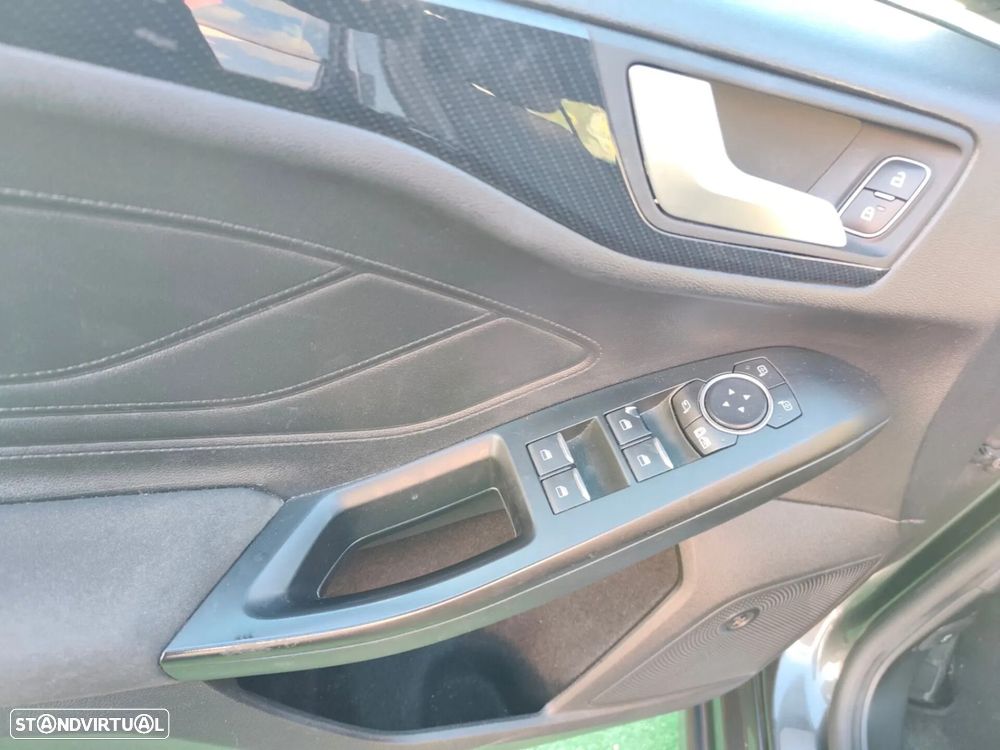 Ford Focus SW 1.0 EcoBoost MHEV ST-Line Design SIP - 15