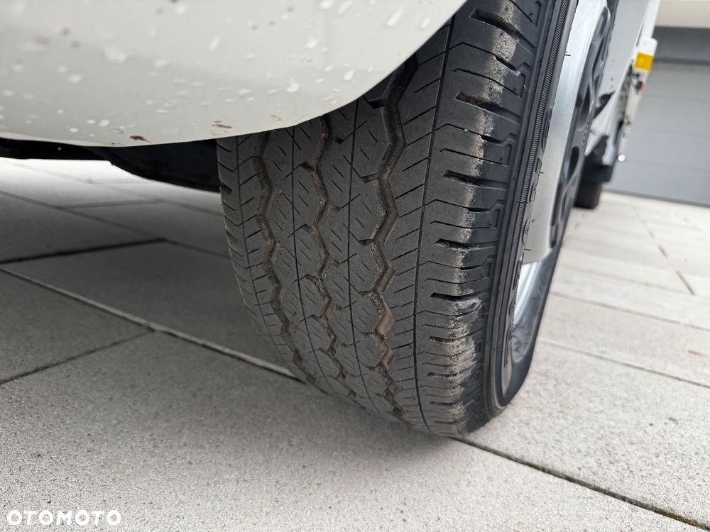 Iveco Daily 35-140 Hi MATIC - 15