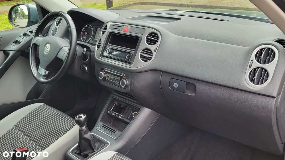 Volkswagen Tiguan 1.4 TSI BlueMot Trend&Fun - 10