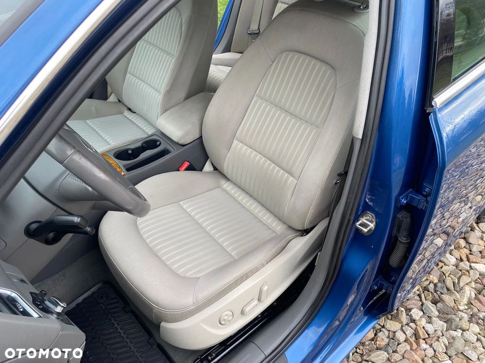 Audi A4 Avant - 6