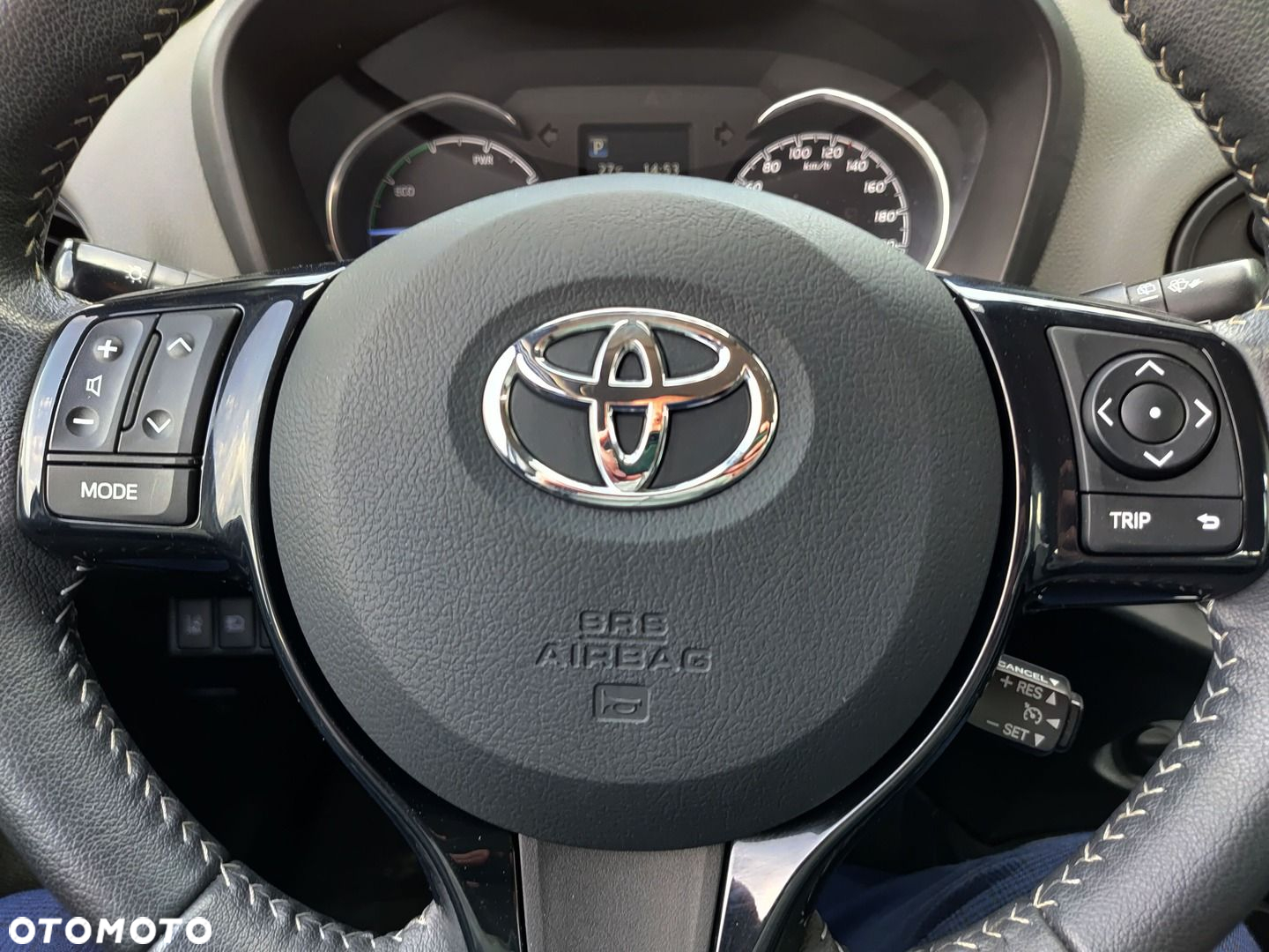 Toyota Yaris - 17
