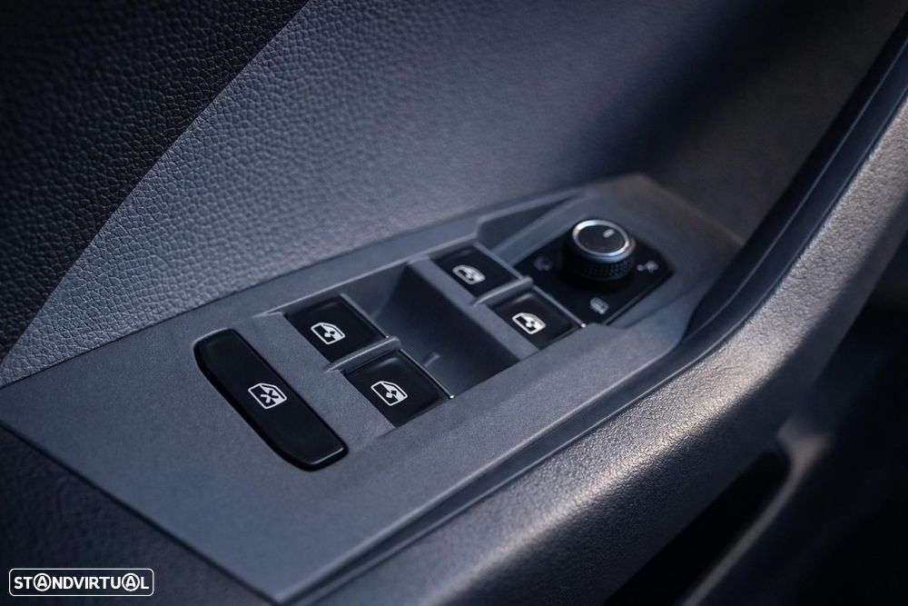 VW T-Cross 1.0 TSI OPF DSG R-Line - 30