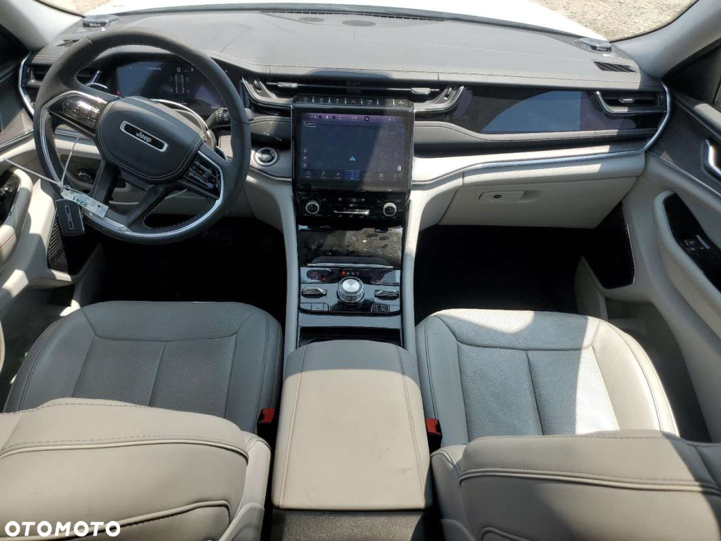 Jeep Grand Cherokee - 9