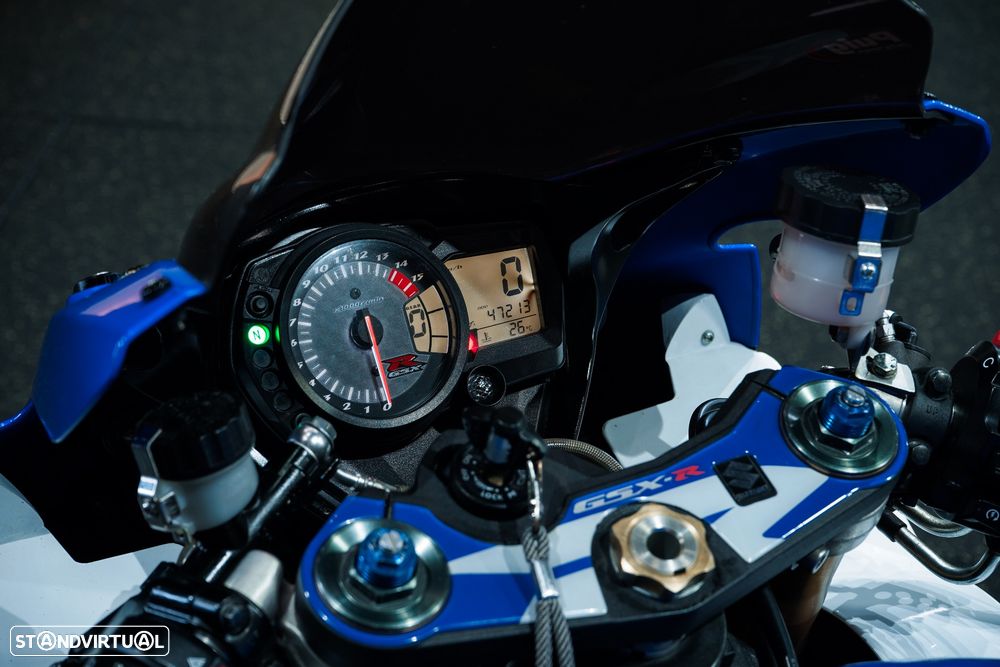 Suzuki GSX-R k8 - 12