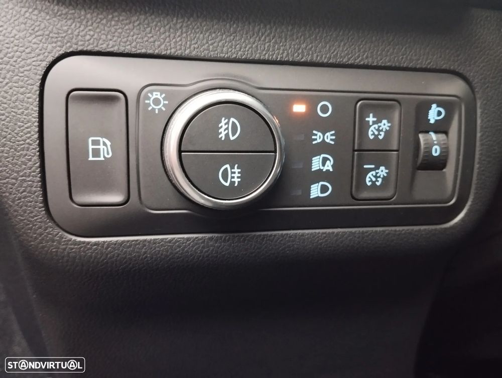 Ford Kuga 2.5 PHEV Titanium - 18