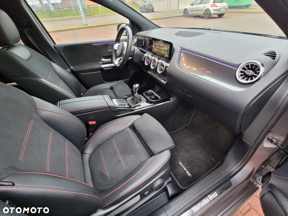 Mercedes-Benz Klasa B 180 AMG Line - 12