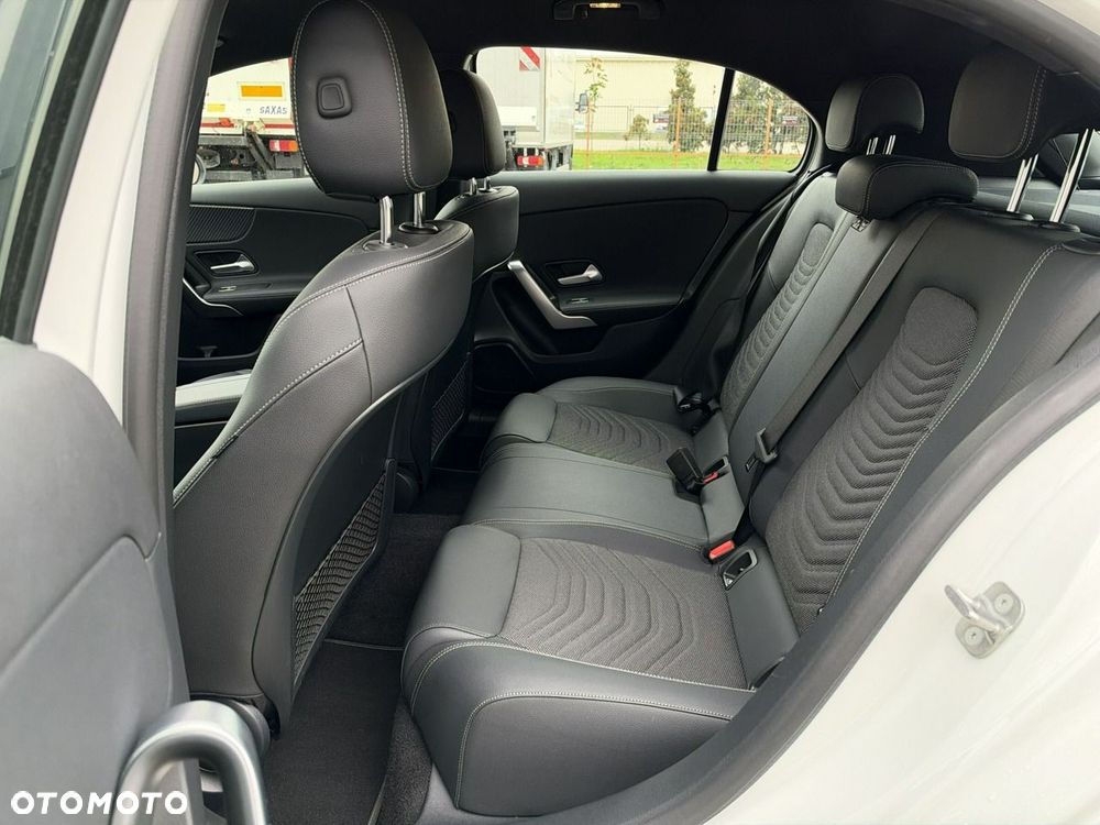 Mercedes-Benz Klasa A 200 d 8G-DCT - 15