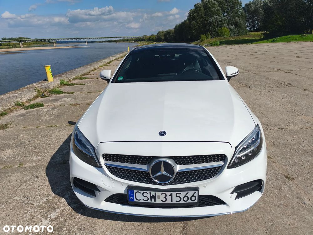 Mercedes-Benz Klasa C 180 9G-TRONIC AMG Line - 8