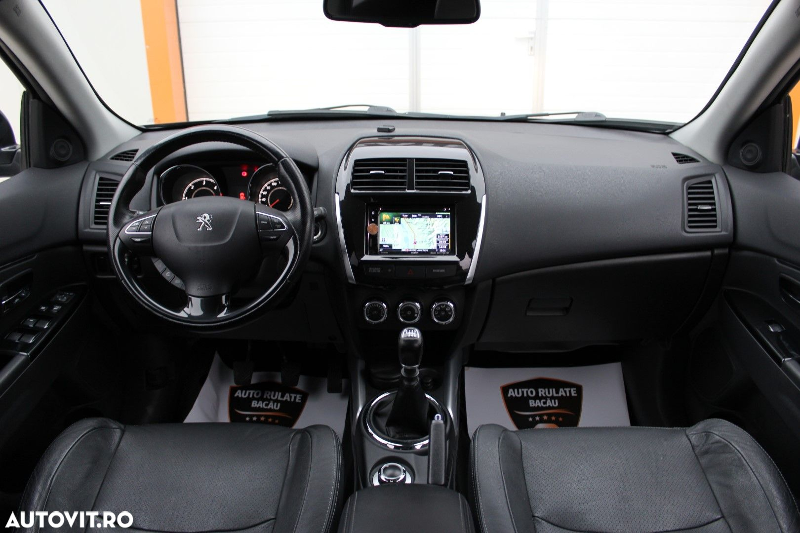 Peugeot 4008 - 8