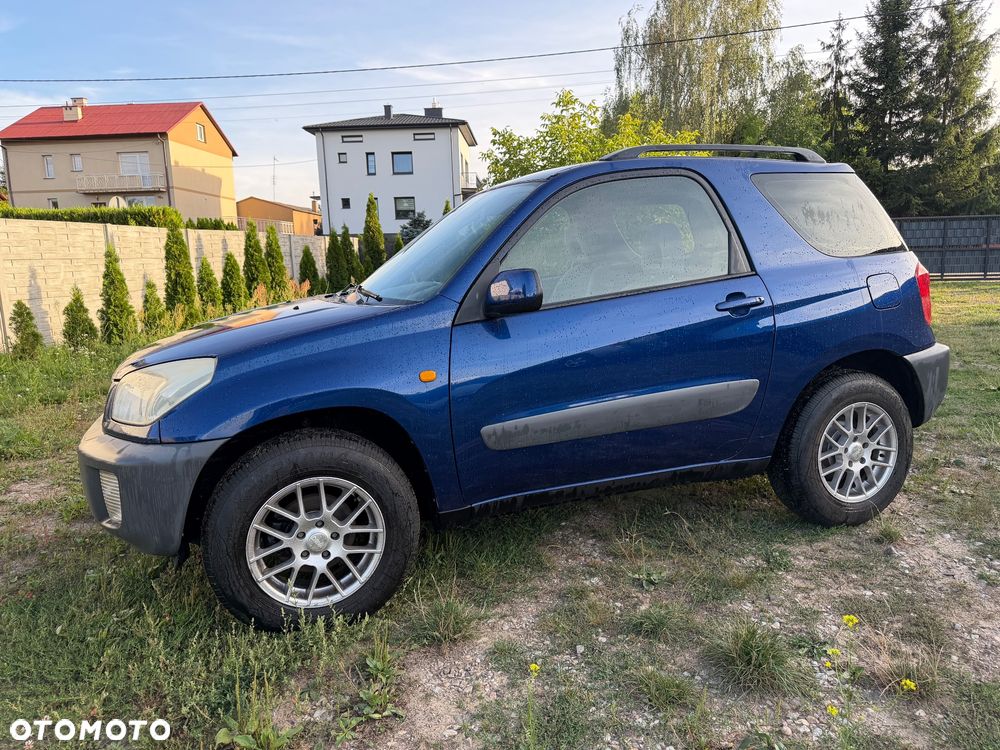 Toyota RAV4 - 2