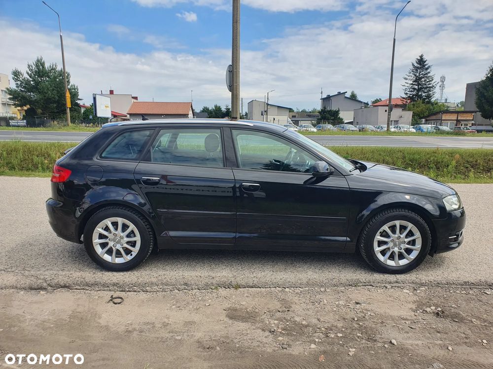 Audi A3 Sportback 1.6 TDI Ambition - 5