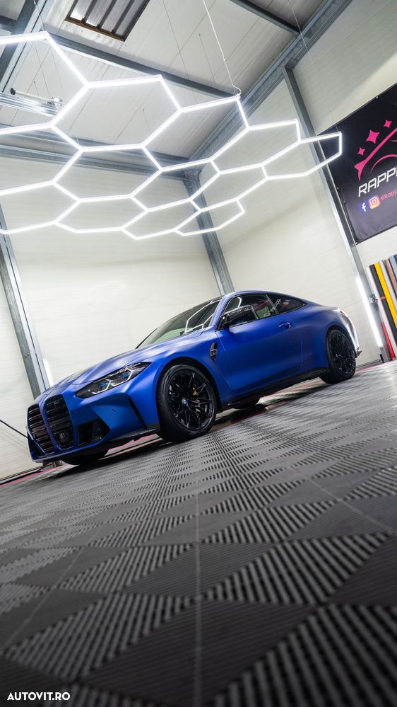 BMW M4 Competition M xDrive AT - 4