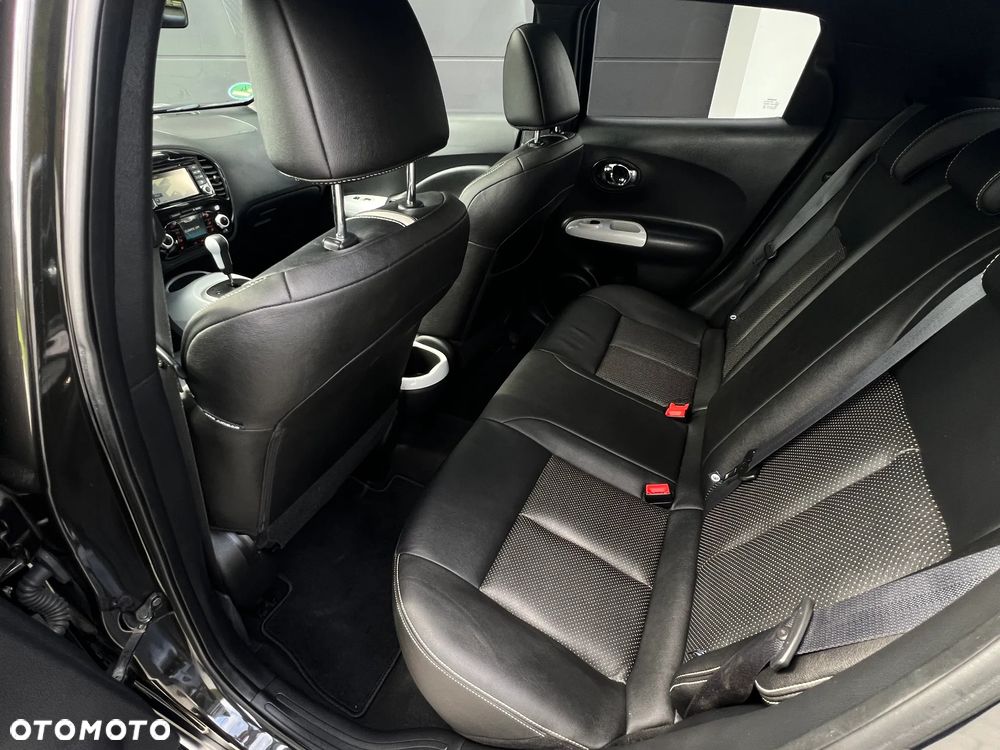 Nissan Juke 1.6 DIG-T Tekna 4WD Xtronic EU6 - 24