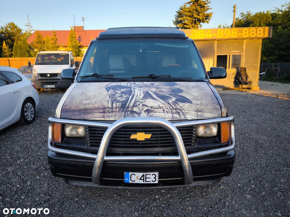 Chevrolet Astro - 2