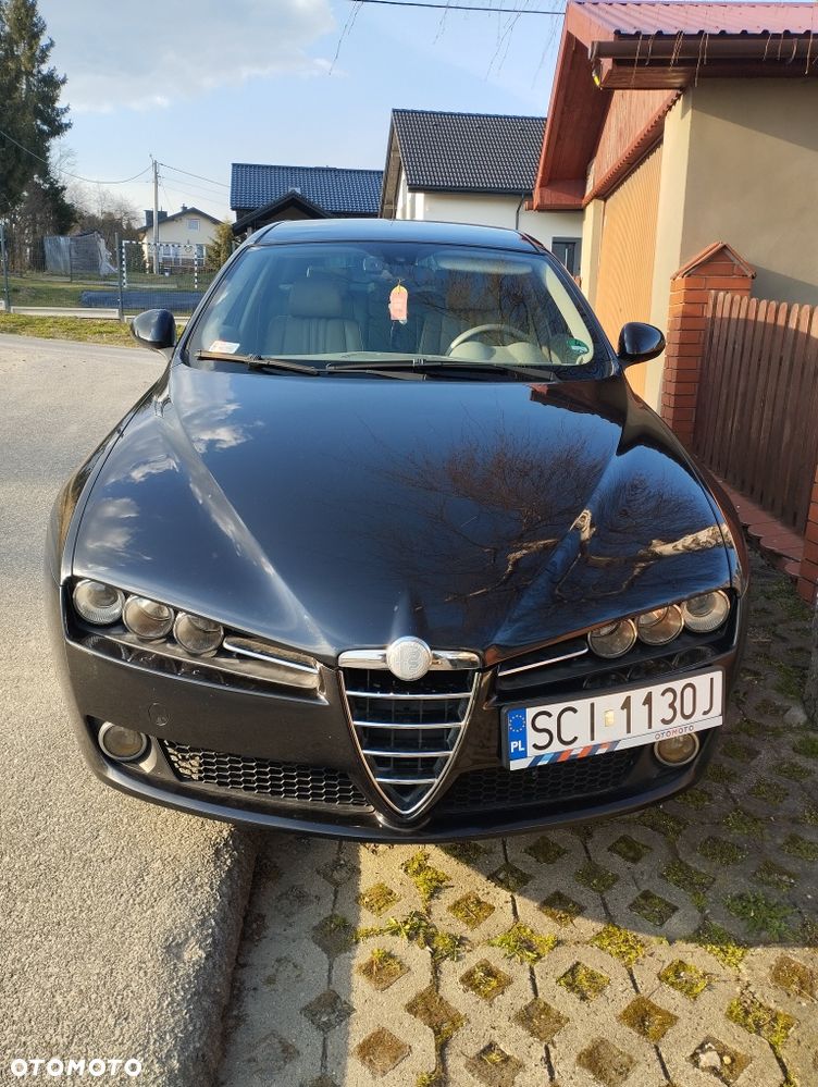 Alfa Romeo 159 - 2