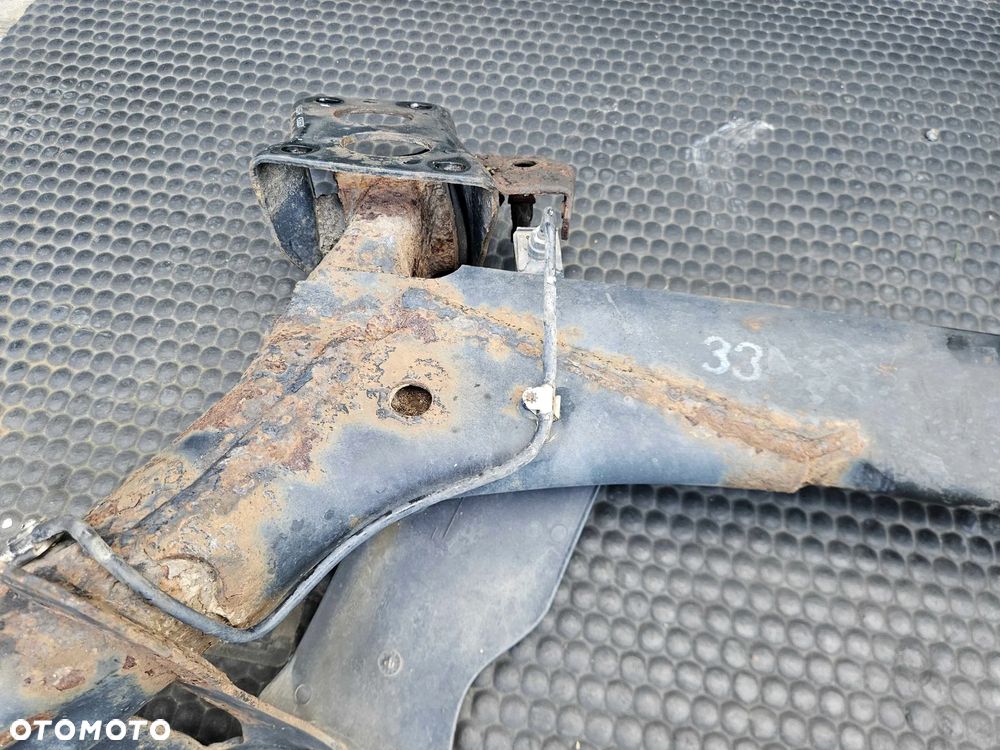 Belka Zawieszenie Oś Wózek Sanki Piasty Tyl Tylne Tylna VW Golf IV 4 Bora Audi A3 8L Seat Leon I 1 Skoda Octavia I 1 - 5