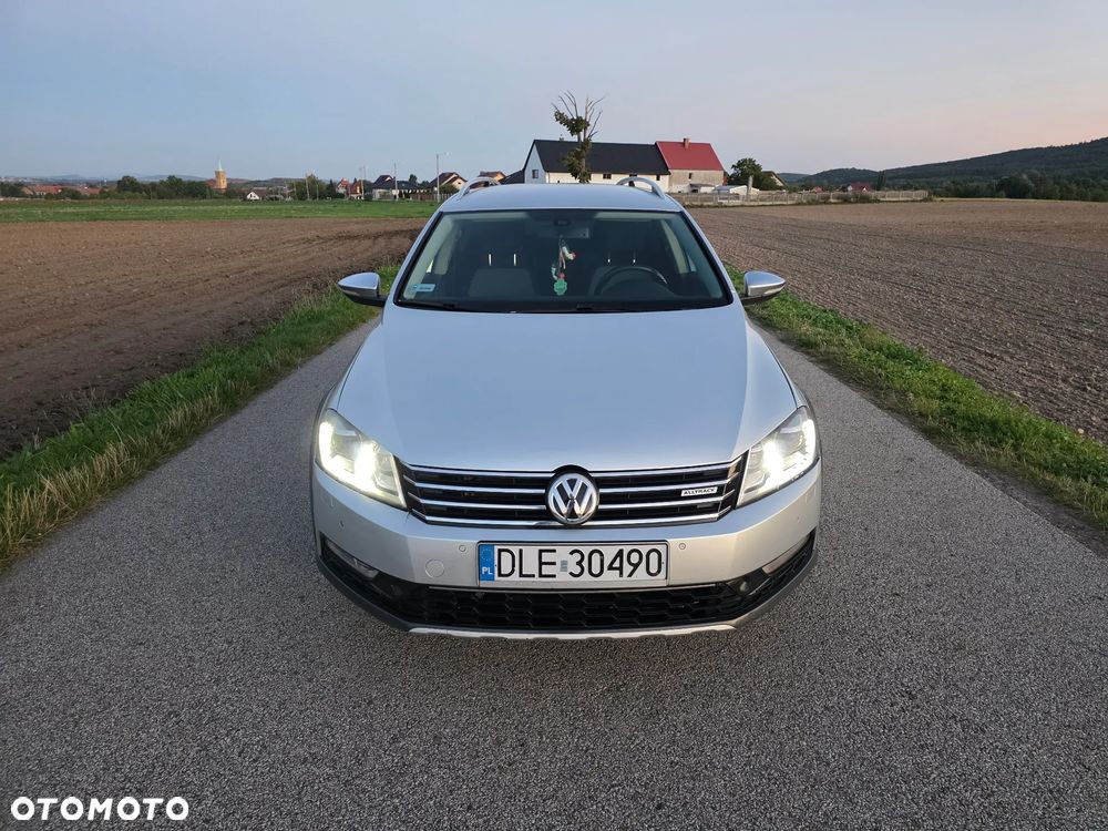 Volkswagen Passat 2.0 TDI 4Mot Highline DSG - 3