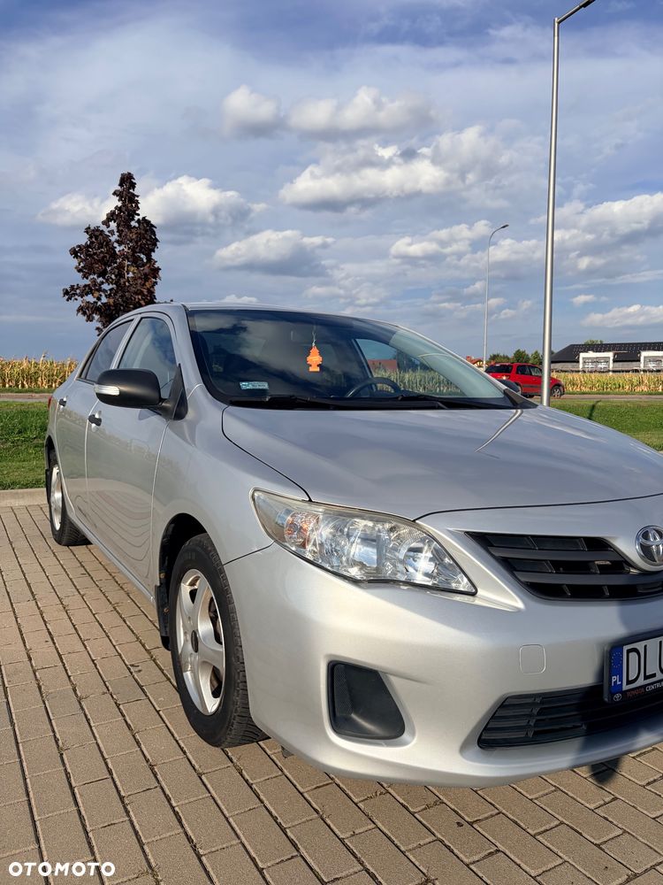 Toyota Corolla 1.6 Premium - 17