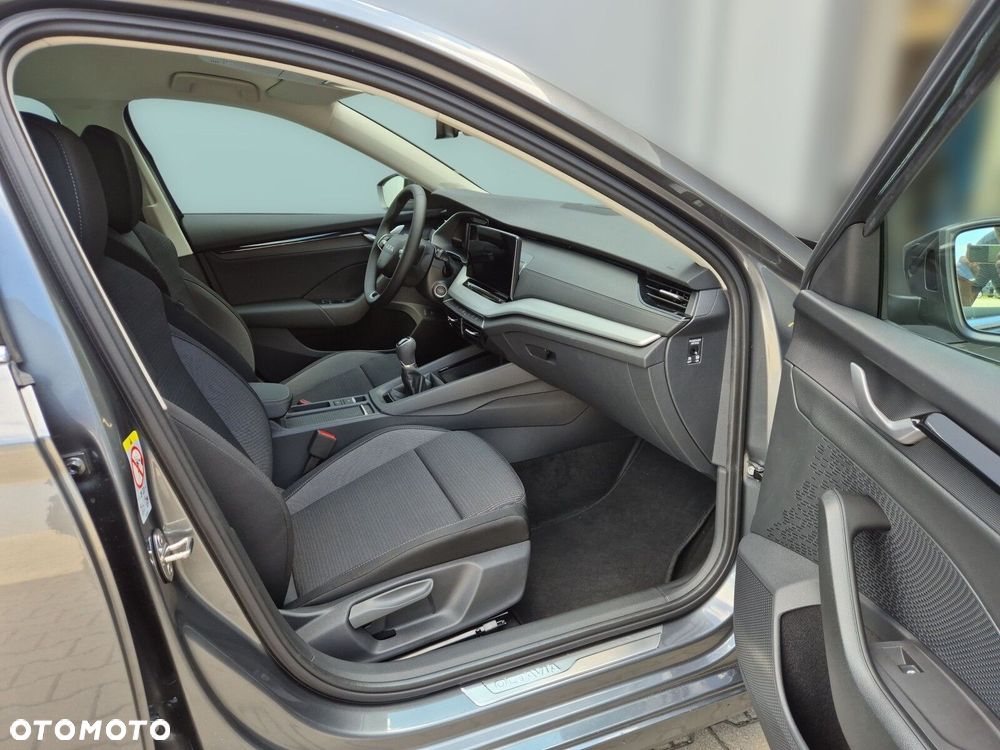 Skoda Octavia 1.5 TSI Drive Selection - 15