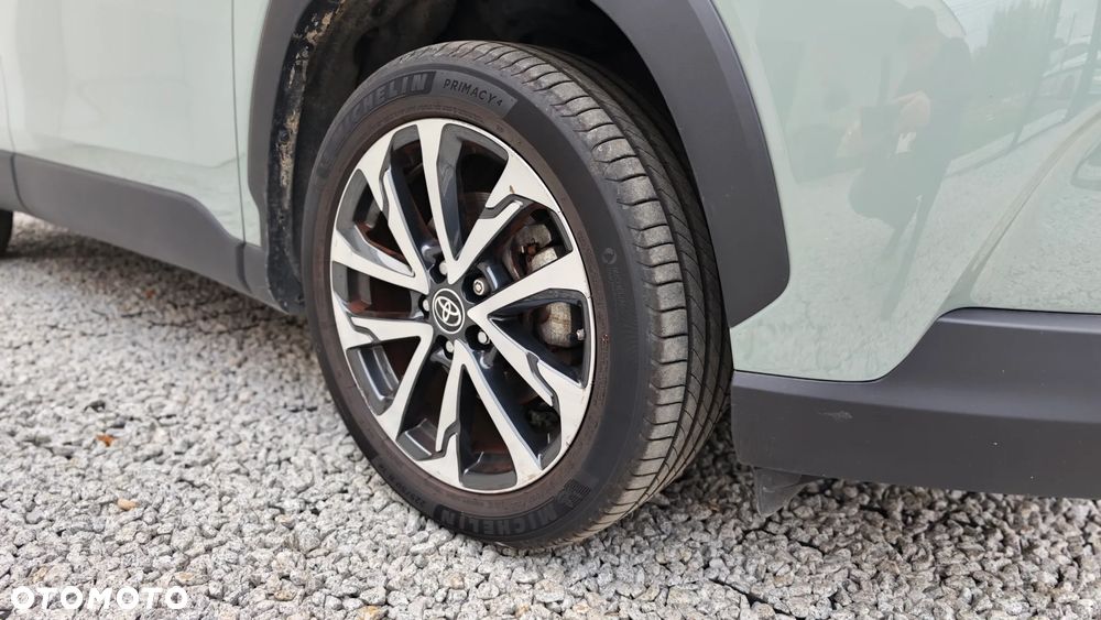 Toyota Corolla Cross 2.0 Hybrid Style - 17