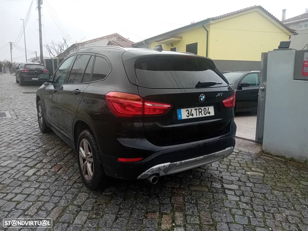 BMW X1 16 d sDrive Line Sport - 6