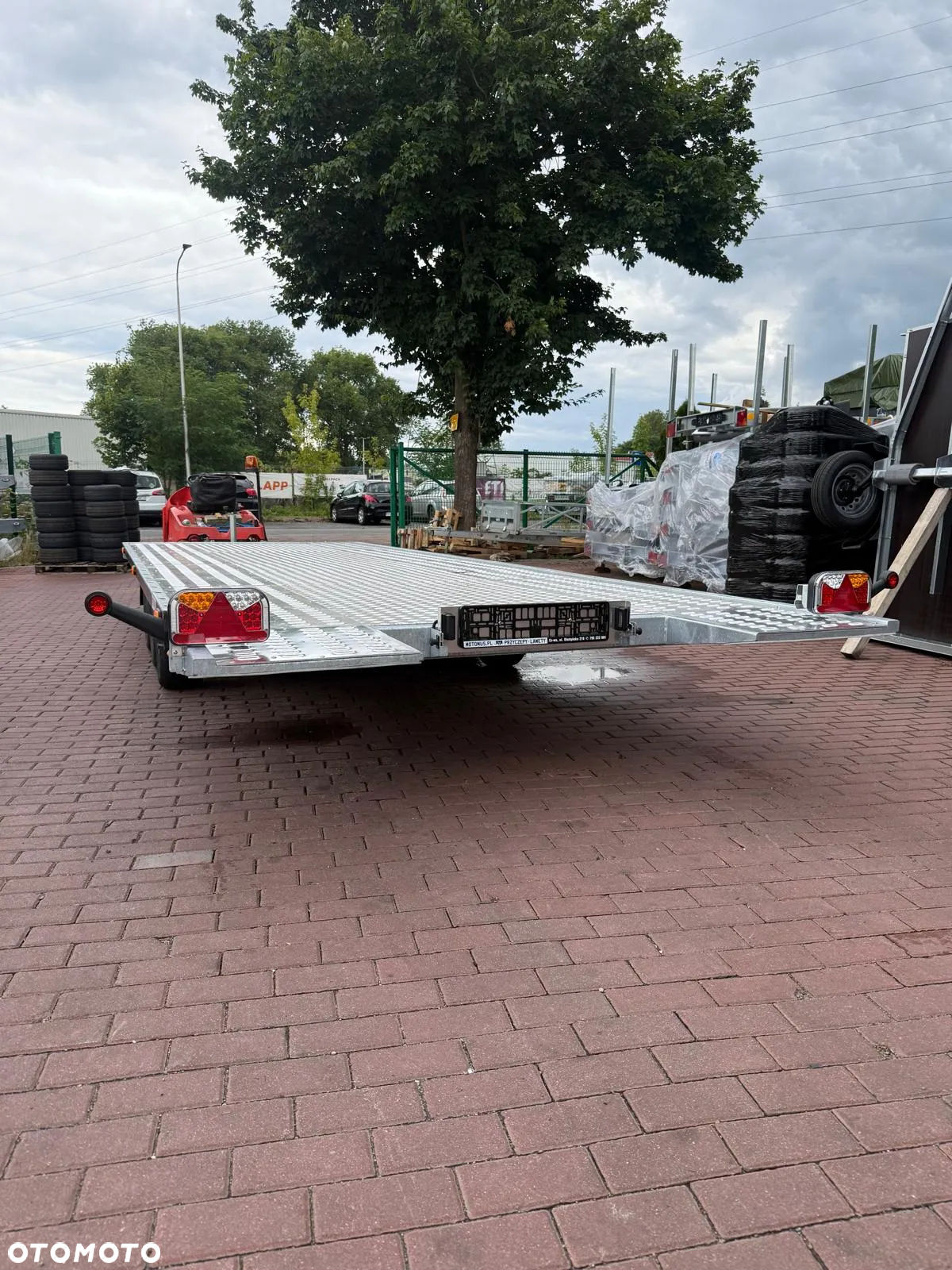 Inny Balhanger TRIMAXLIFT 3560 Wypełnienie Aluminium 600x210 3 osie DMC 3500kg uchylana hydraulicznie MOCNA - 3