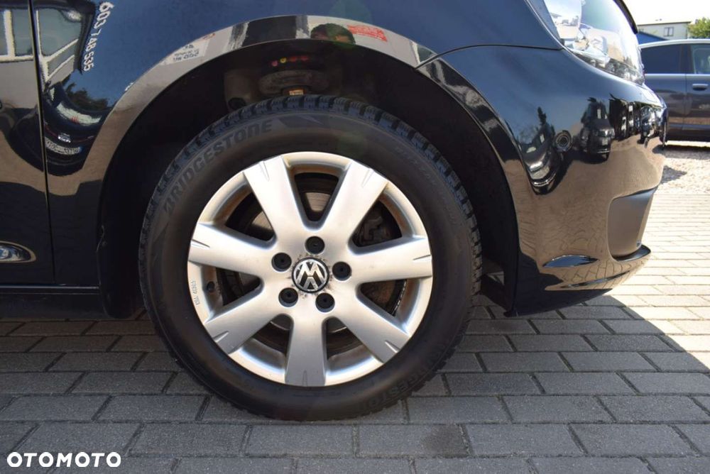 Volkswagen Touran - 35