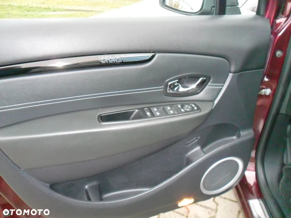 Renault Scenic ENERGY TCe 115 Dynamique - 15