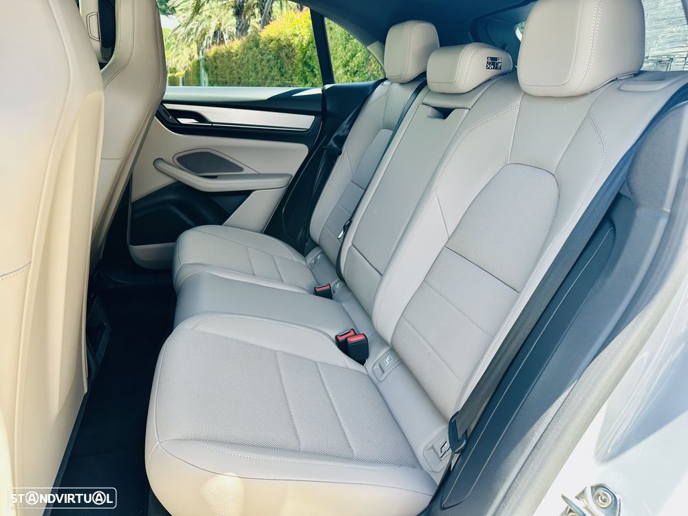 Porsche Macan Electric - 29