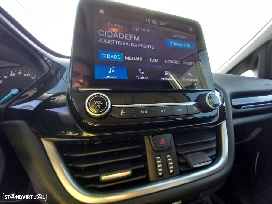 Ford Fiesta 1.0 EcoBoost Connected - 12