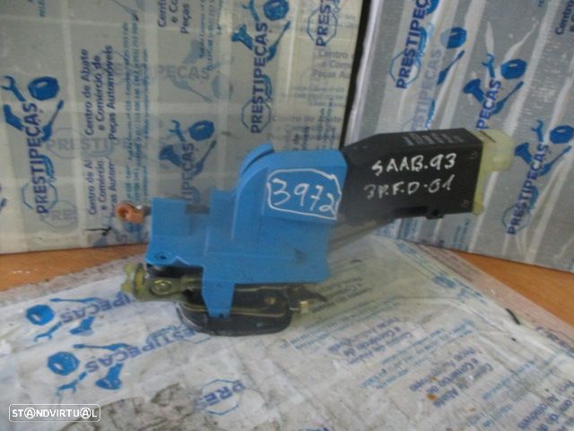 Fecho 4809356 SAAB 93 2001 FD 3 PINOS - 1
