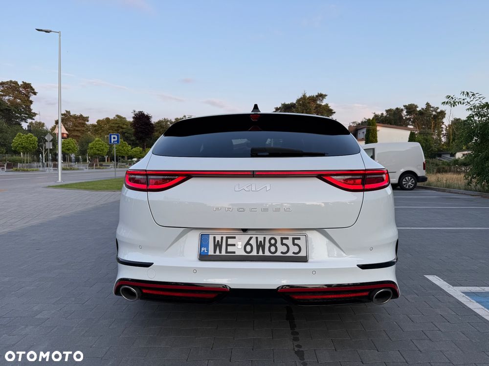 Kia ProCeed 1.6 T-GDI GT DCT - 6