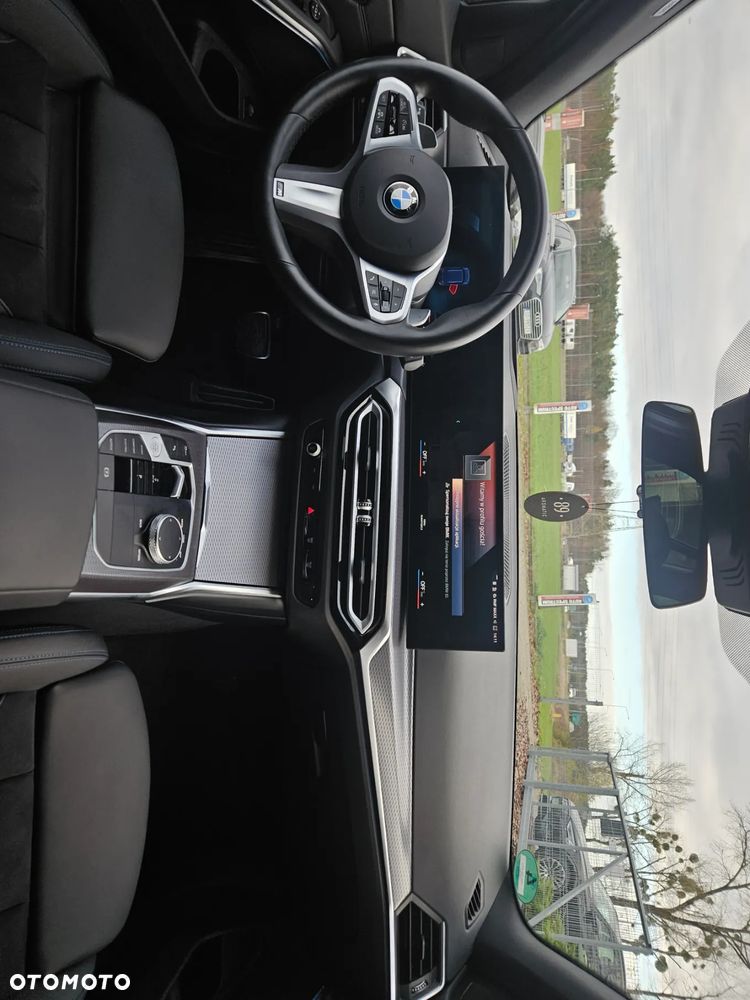 BMW Seria 3 320d xDrive M Sport Shadow - 26