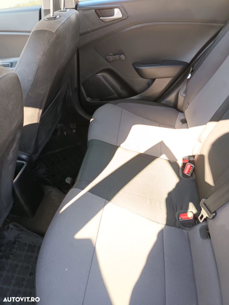 Hyundai i20 1.25 84CP M/T Comfort - 11