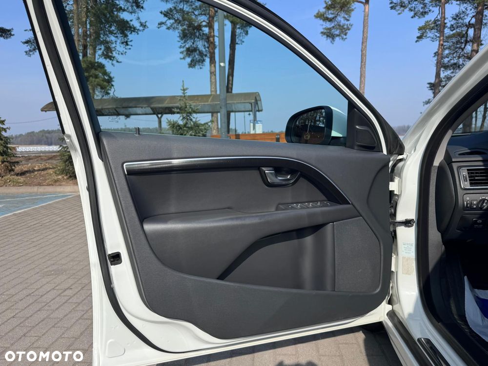 Volvo V70 D3 Geartronic Momentum - 8