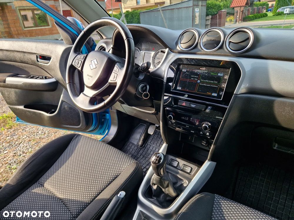 Suzuki Vitara 1.6 Premium 2WD - 26