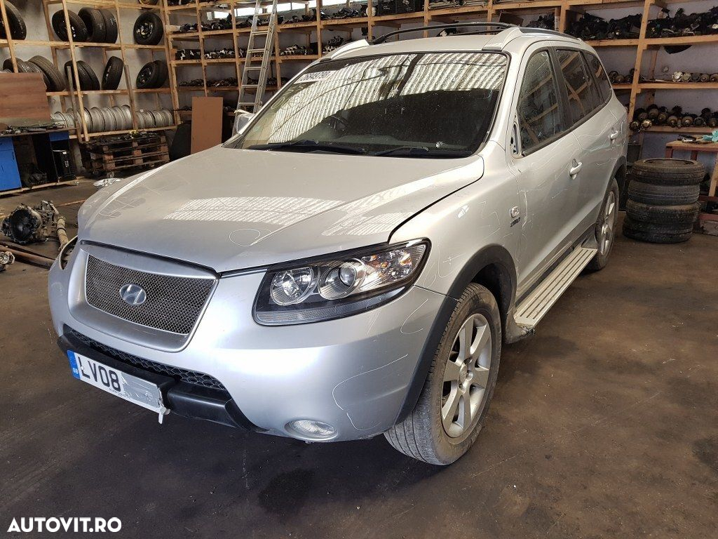 Dezmembrari dezmembrez  Hyundai Santa Fe 2 2.2 Diesel 2007-2012 - 2