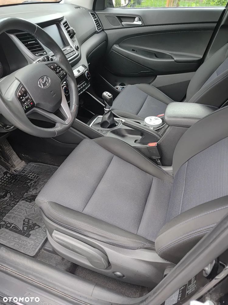 Hyundai Tucson 1.7 CRDI BlueDrive Comfort 2WD - 8