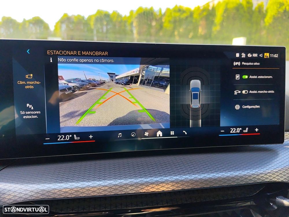 BMW 320 d Pack Desportivo M Pro Auto - 32