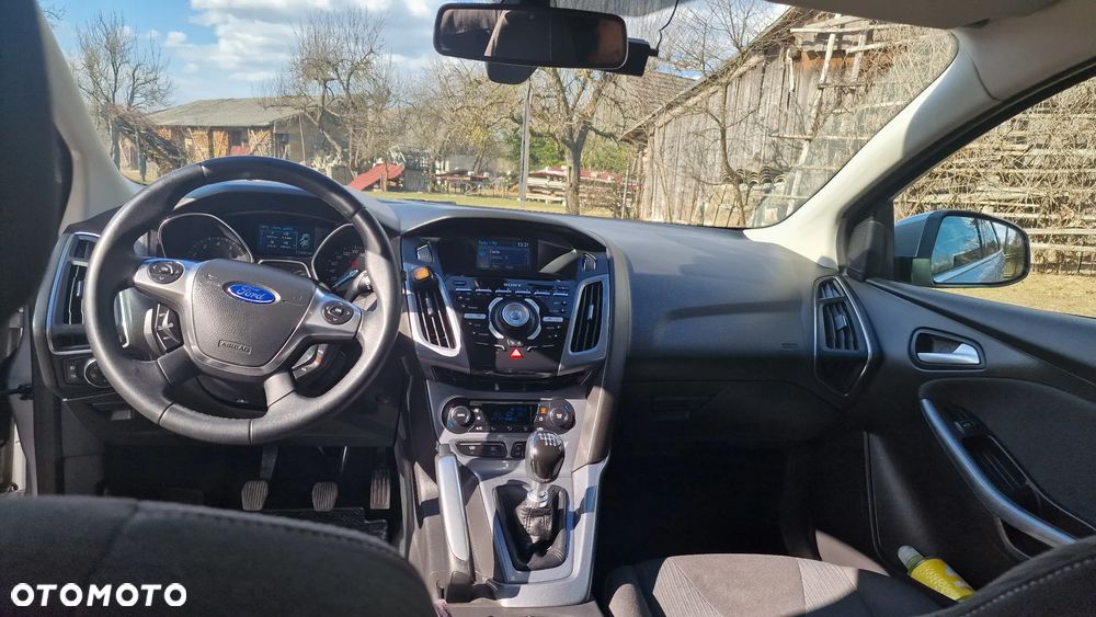 Ford Focus 1.6 EcoBoost Titanium - 8