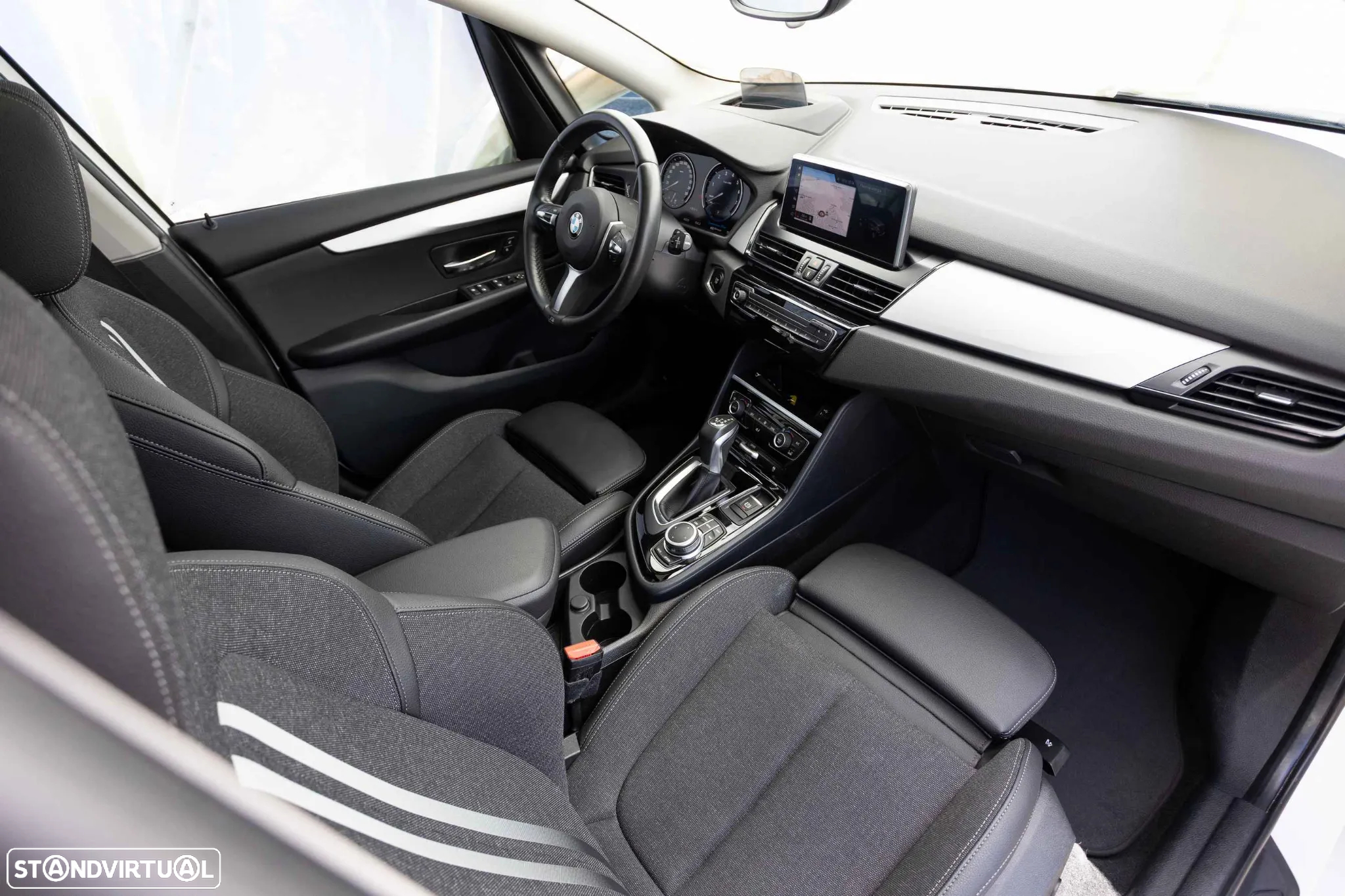 BMW 225xe Active Tourer Advantage - 35