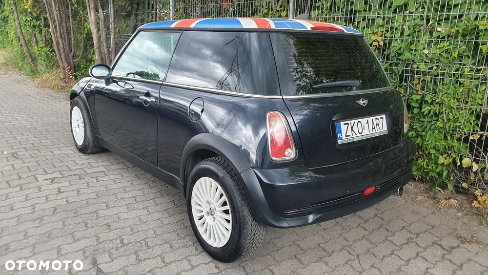 MINI ONE - 15